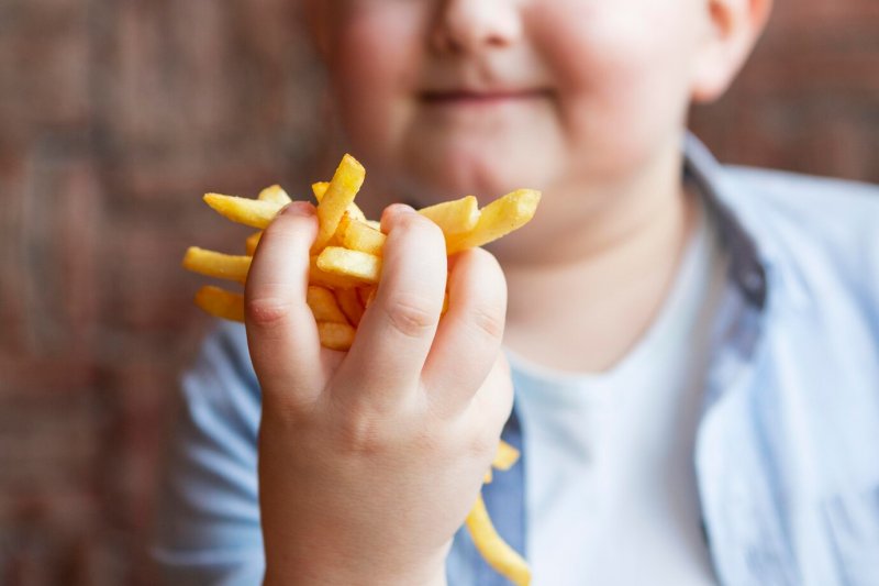 OBESIDAD INFANTIL: PELIGROS Y CONSECUENCIAS