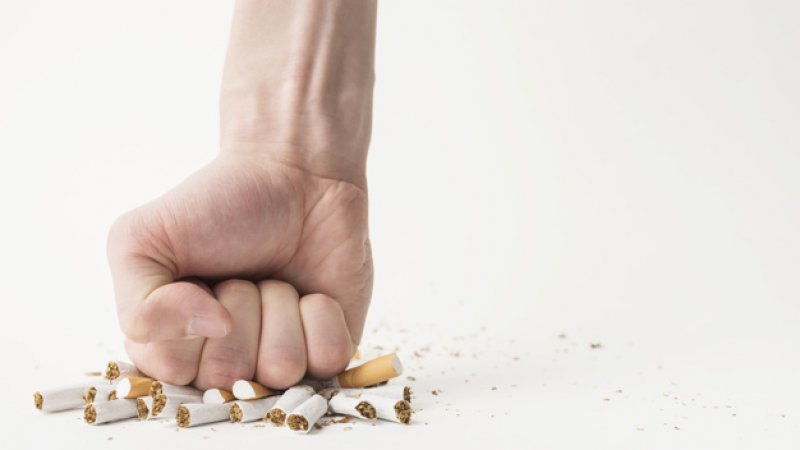 10 CONSEJOS PARA DEJAR EL HÁBITO DE FUMAR. 